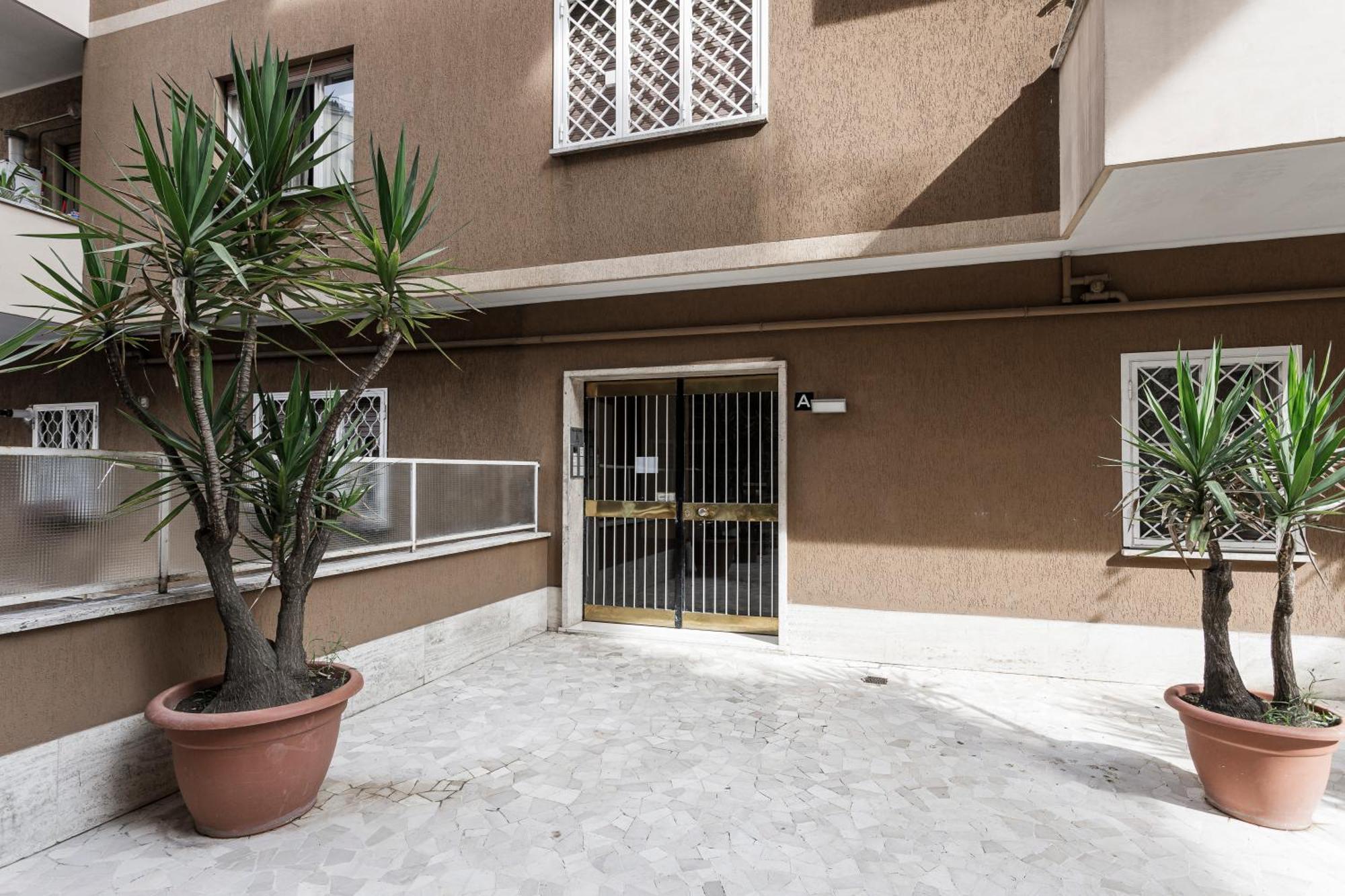 Aurelia 386 Vatican House Рим Экстерьер фото